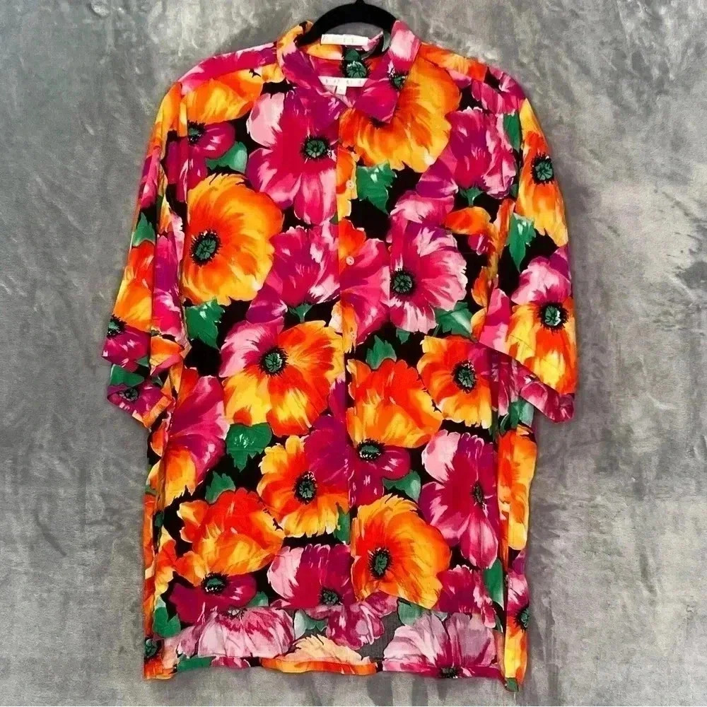 Perry Ellis Vibrant Floral Tulip Button Down Short Sleeves Side Slits Sz XL